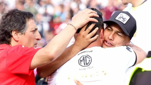 Iván Morales se quiso pasar de listo con Esteban Paredes