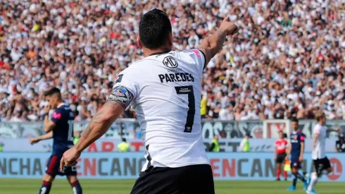 Paredes celebrando su gol 216