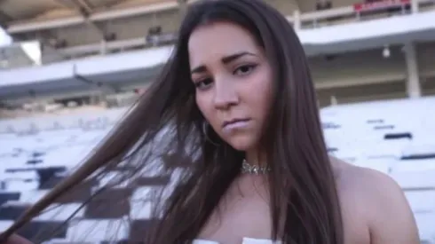 La cantante colocolina estará en Lollapalooza.