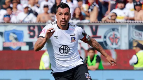 Paredes celebrando su gol 216