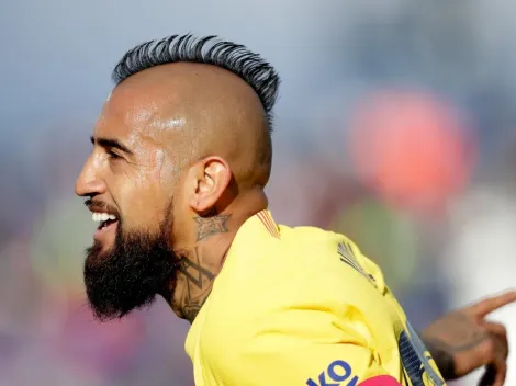 Prensa catalana califica a Arturo Vidal como eléctrico y voluntarioso