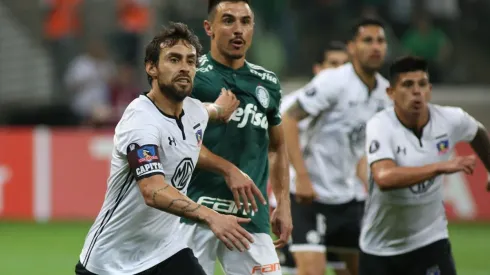 Jorge Valdivia se acerca a Palmeiras