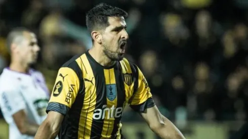 Lucas Viatri es una de las opciones que maneja Colo Colo para ser el '9'