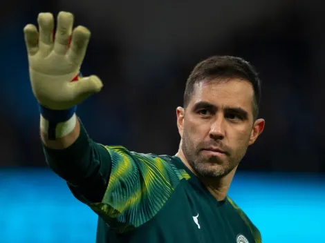 Claudio Bravo será titular en el derby de Manchester por la Copa de La Liga