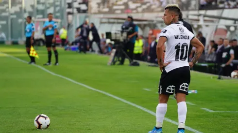 Colo Colo recibe a Godoy Cruz en el Estadio Monumental