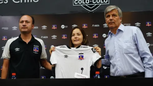 Edmundo Valladares, Vanessa Araúz y Harold Mayne-Nicholls en la presentación de la nueva DT