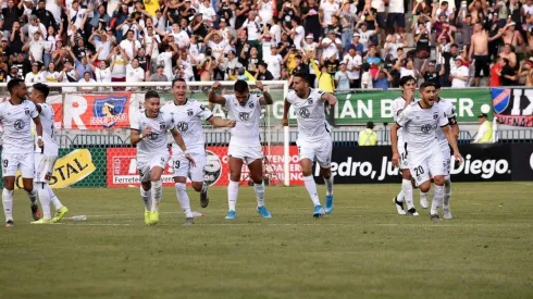Colo Colo se mide ante la U en la final de Copa