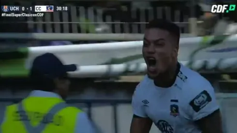 Javier Parraguez pone el 2-0 para Colo Colo sobre la U