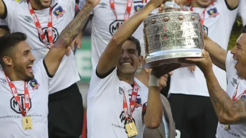 El Almirante levantó la copa con Esteban Paredes.