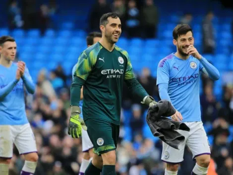 Claudio Bravo mantiene en cero su arco en goleada del Manchester City