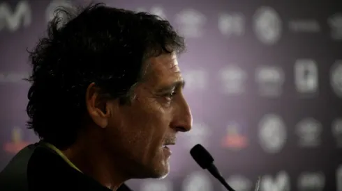 El Comandante sigue defendiendo su gestión en el Cacique.