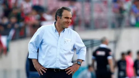 Martín Lasarte seducido con la opción de llegar a Colo Colo