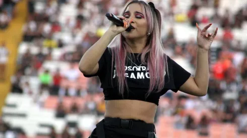 Princesa Alba se manifiesta contra los agentes del estado