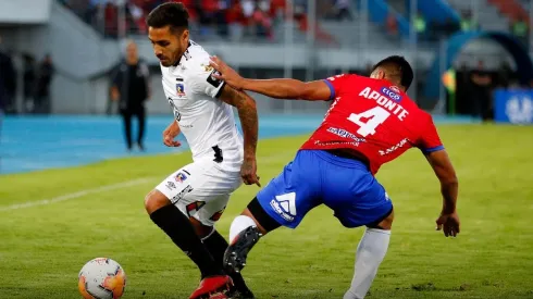 Colo Colo enfrenta a Jorge Wilstermann en Cochabamba