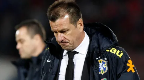 Dunga es una de las opciones que pone el representante de Scolari en la mesa