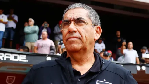 Gualberto Jara puede seguir en Colo Colo hasta junio