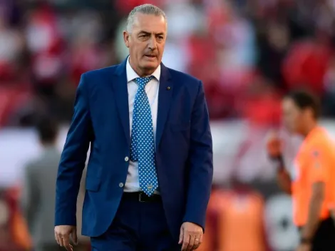 Bombazo de La Tercera: Gustavo Alfaro es el nuevo entrenador de Colo Colo