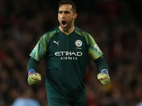 Claudio Bravo en picada con alcaldes que van a la televisión