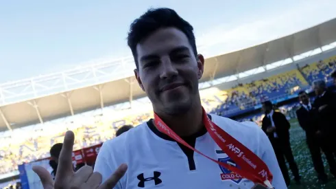 Fernando Meza festejando la 32