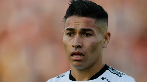 Opazo se dio el tiempo de contestar preguntas a sus seguidores