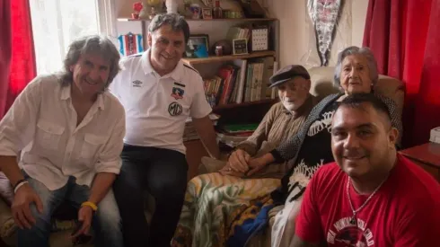 Luis Fernando Araya junto a otros ex jugadores del Cacique