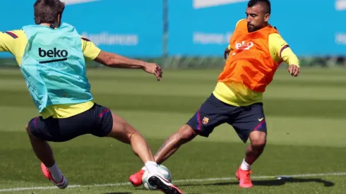 El formado en Colo Colo fue destacado por las redes sociales del Barcelona.