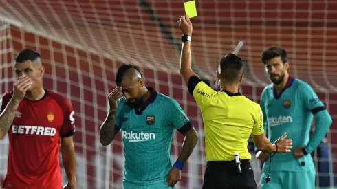 Vidal está a una tarjeta amarilla de ser suspendido.