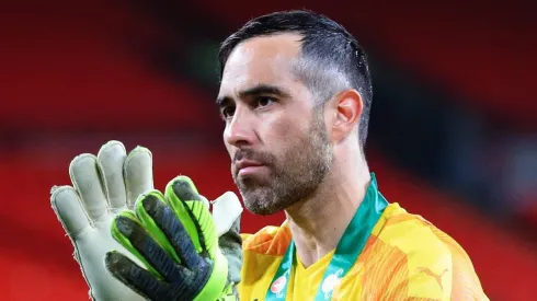 Claudio Bravo no ha definido su futuro