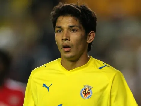 El lindo gesto de Matías Fernández al dejar Colo Colo: "Trajo camisetas del Villarreal para todos y las firmó"