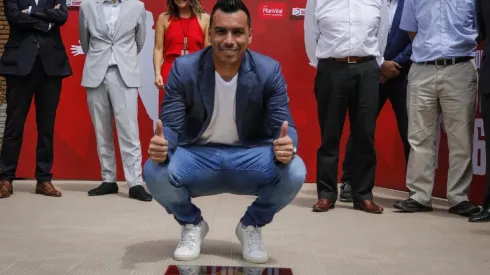 La estrella que le hicieron a Esteban Paredes en la ANFP