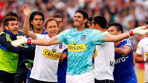 Prieto festejó con todo el triunfo en el Superclásico del 2012