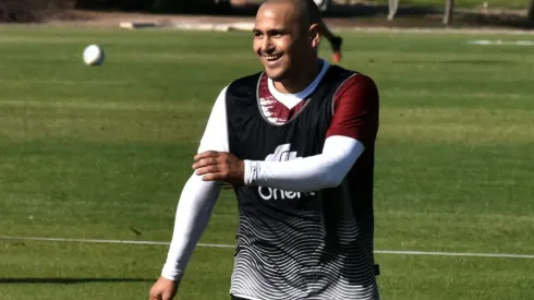 Humberto Suazo se muestra feliz por su regreso a Primera División