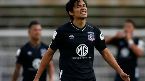 Matías Fernández no la pasa bien en Colo Colo