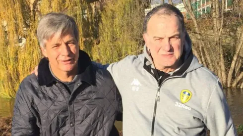 Harold Mayne-Nicholls y Marcelo Bielsa
