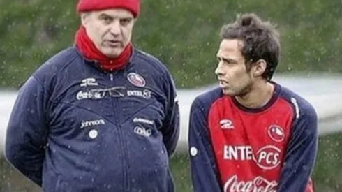 Valdivia llenó de flores al técnico rosarino