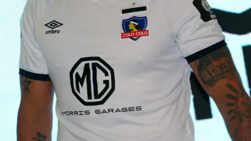 Umbro no está dispuesto a perder a Colo Colo