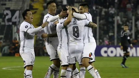 Colo Colo derrotó 1-0 a Corinthians por los octavos de final ida de la Copa Libertadores