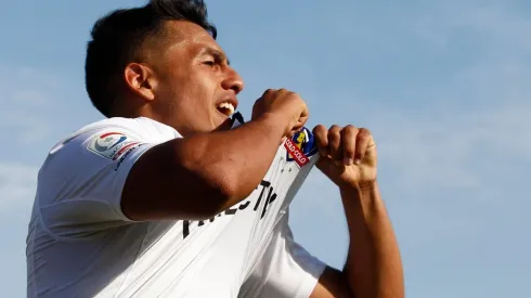 El atacante albo ya entrena con sus compañeros.