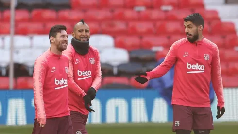 Messi sólo cuenta con el respaldo de los sudamericanos en el Barcelona