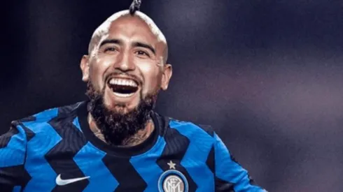 Arturo Vidal arriba por dos años al Inter de Milán.