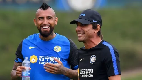 Conte se reencontró por fin con Arturo Vidal y puede hacerlo debutar este sábado.