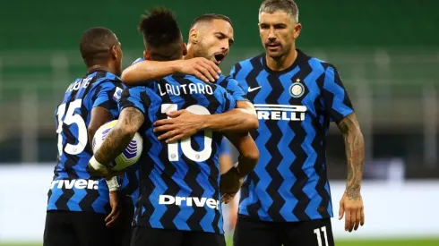 Inter remontó de la mano de sus dos jugadores chilenos.