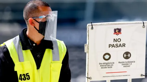 Colo Colo ante Antofagasta fue suspendido ante la presencia del covid-19.