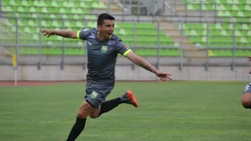 Golazo de Gonzalo Fierro en Colina