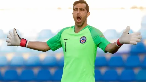 Claudio Bravo ausente en la Roja