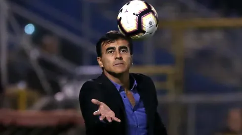 Gustavo Quinteros es la prioridad en ByN para el cargo de entrenador de Colo Colo.