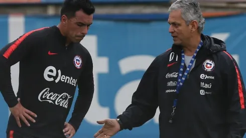 Reinaldo Rueda junto a Esteban Paredes