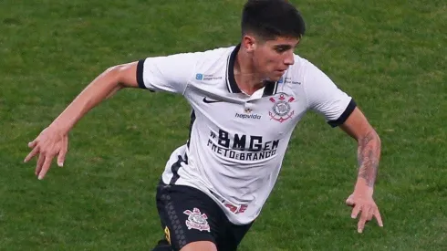 Ángelo Araos recibe el apruebo de Quinteros