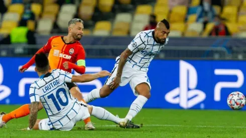 Arturo Vidal jugó 78 minutos y vio amarilla ante el Shakhtar Donetsk.