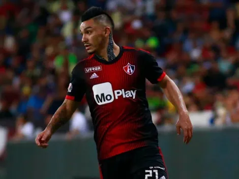 Atlas asegura que Colo Colo no ha preguntado por Lorenzo Reyes